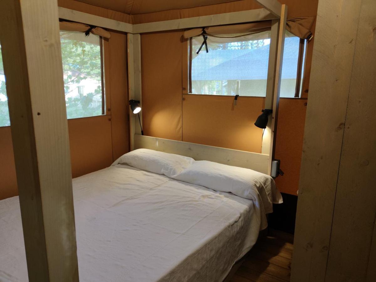 Teiraboa Base Camp Hotel อาร์ซูอา ภายนอก รูปภาพ